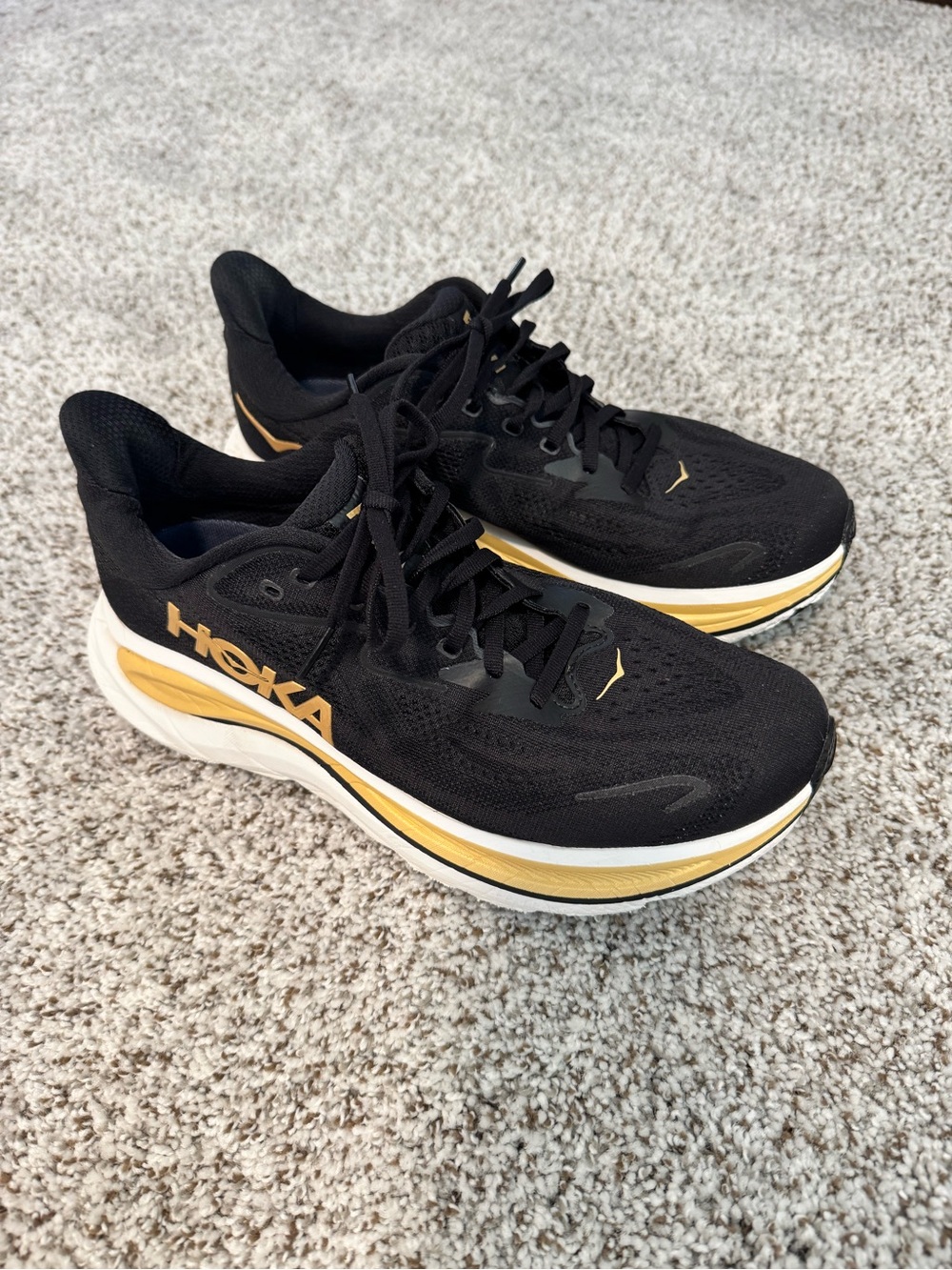 Hoka Speedgoat 6 Trail Running Shoes Black Gold Men’s